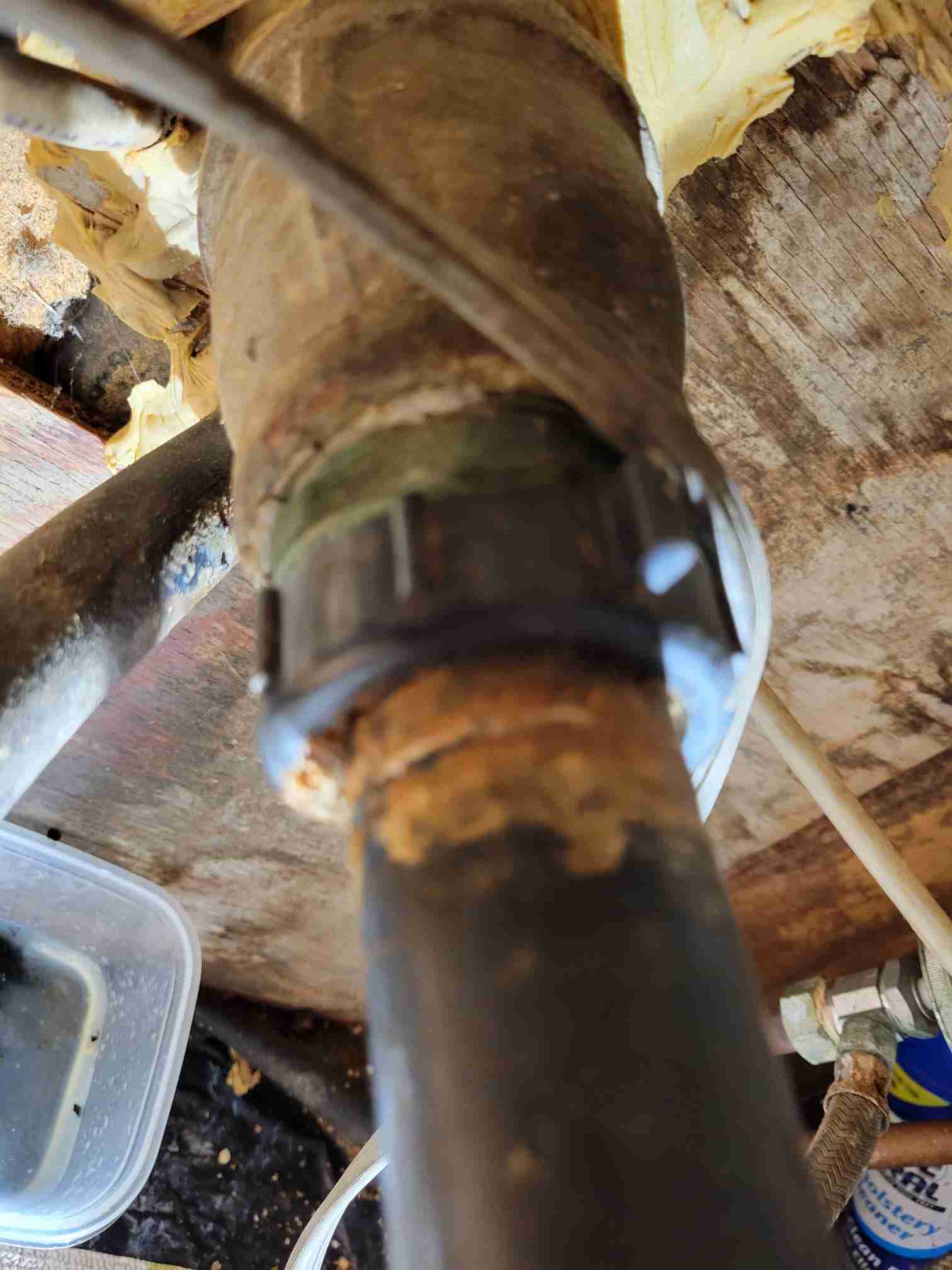 Kitchen drain pipe repair (2-before)